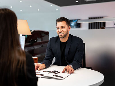 Stellenangebot zertifizierter Neuwagen-Verkaufsberater (m/w/d) in Wiesbaden